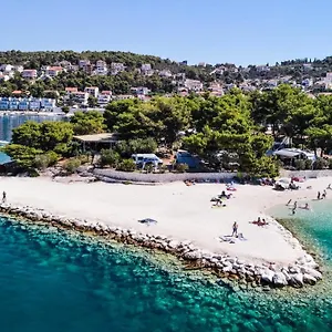 3* Park za odmor Kamp Rozac